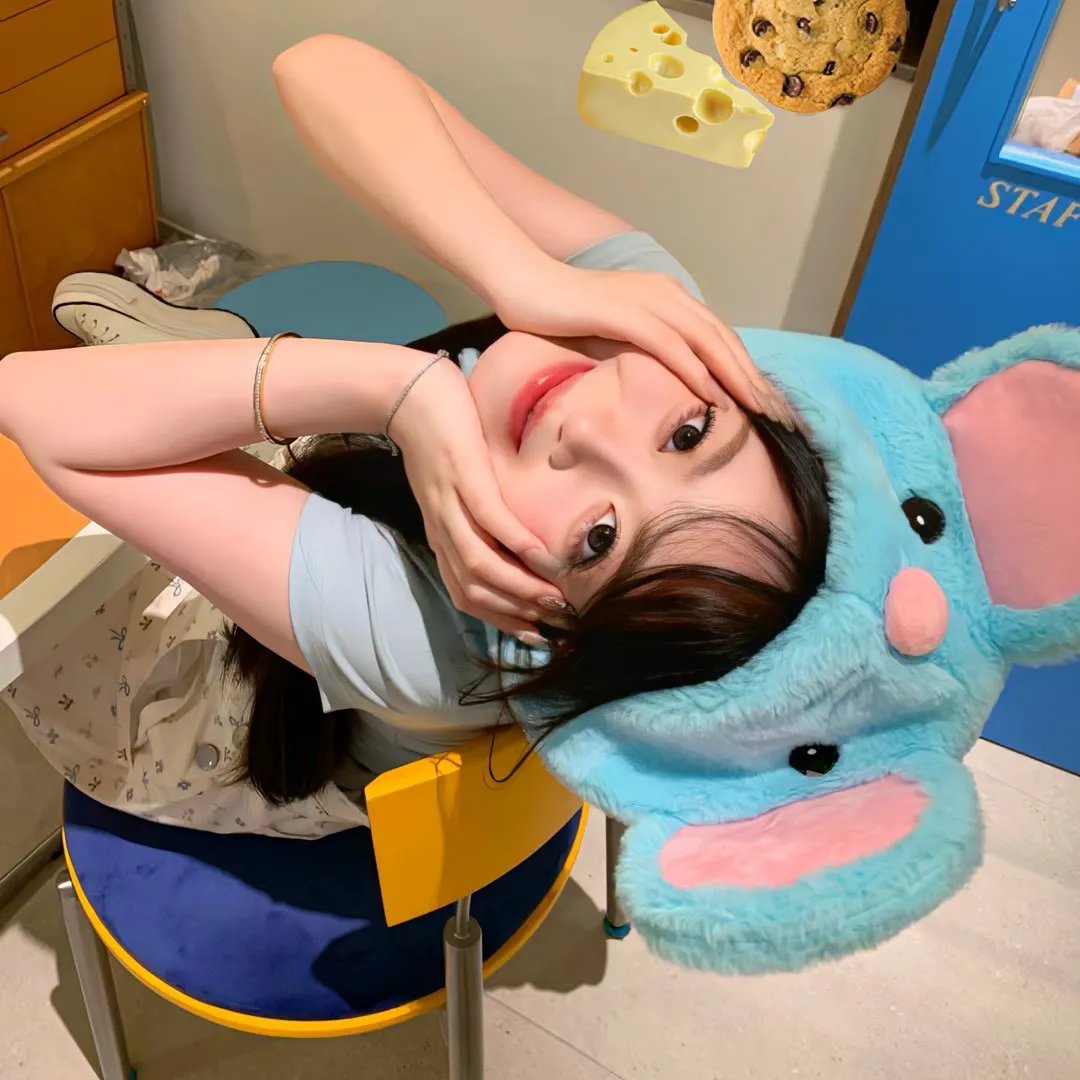 港口的日本姑娘